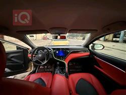 تۆیۆتا کامری